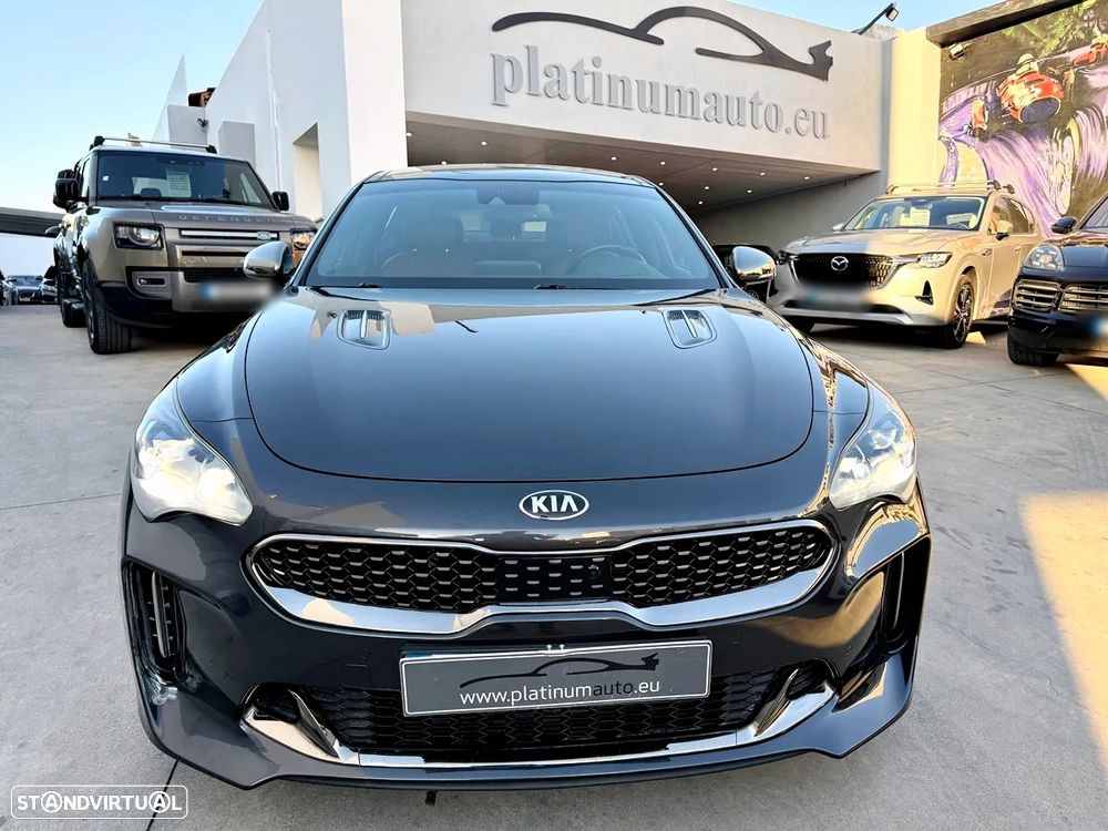 Kia Stinger 3.3 T-GDI GT - 8