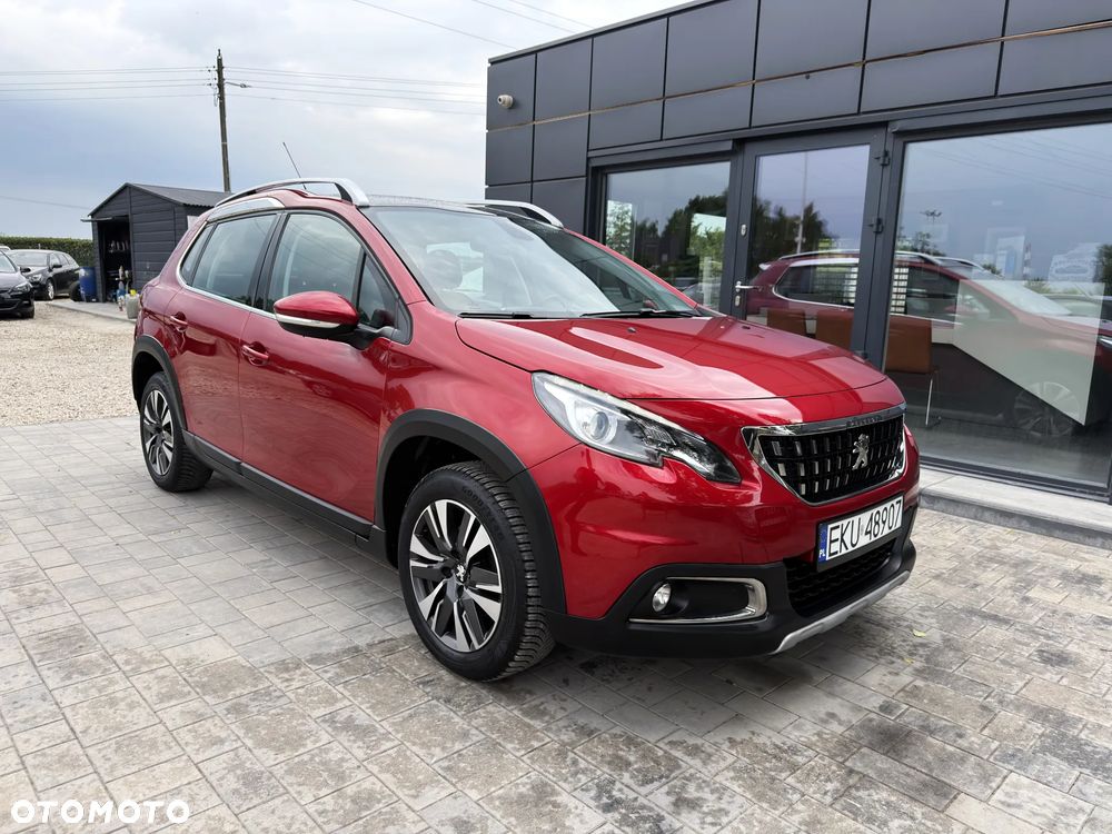 Peugeot 2008 1.2 Pure Tech GPF Allure S&S - 16