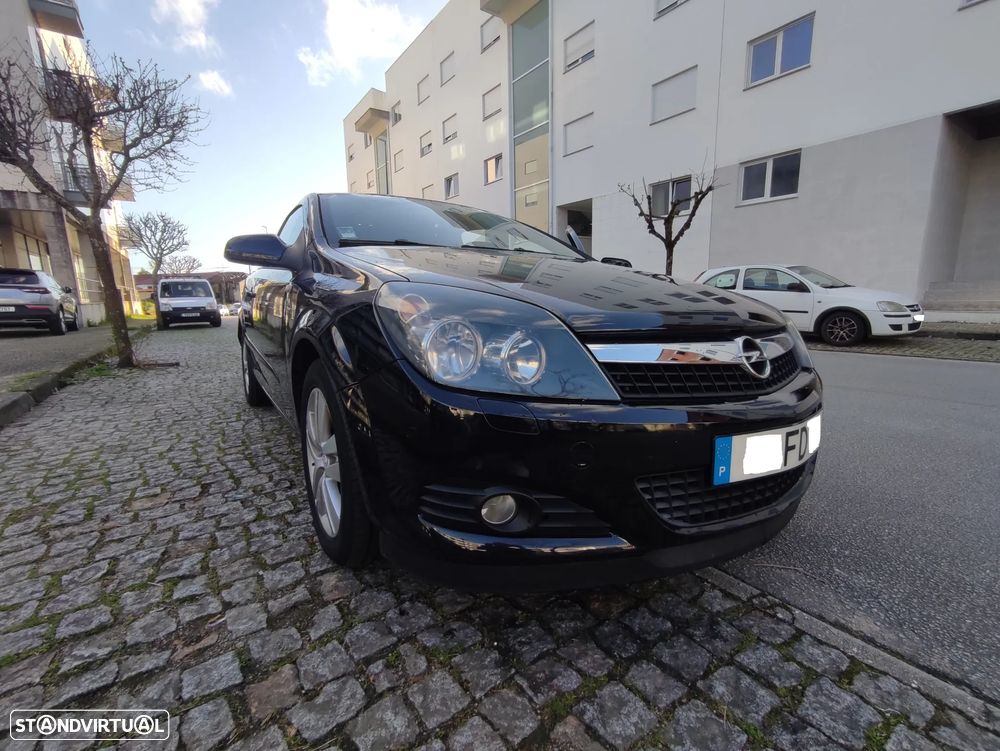Opel Astra GTC 1.7 CDTI - 11