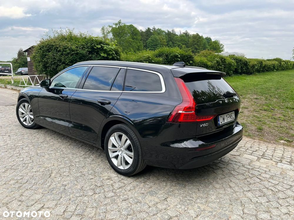 Volvo V60 D3 Momentum Pro - 8