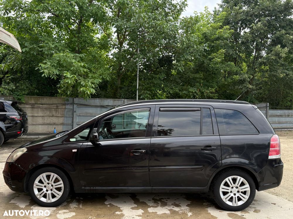Opel Zafira 1.9 CDTI - 26
