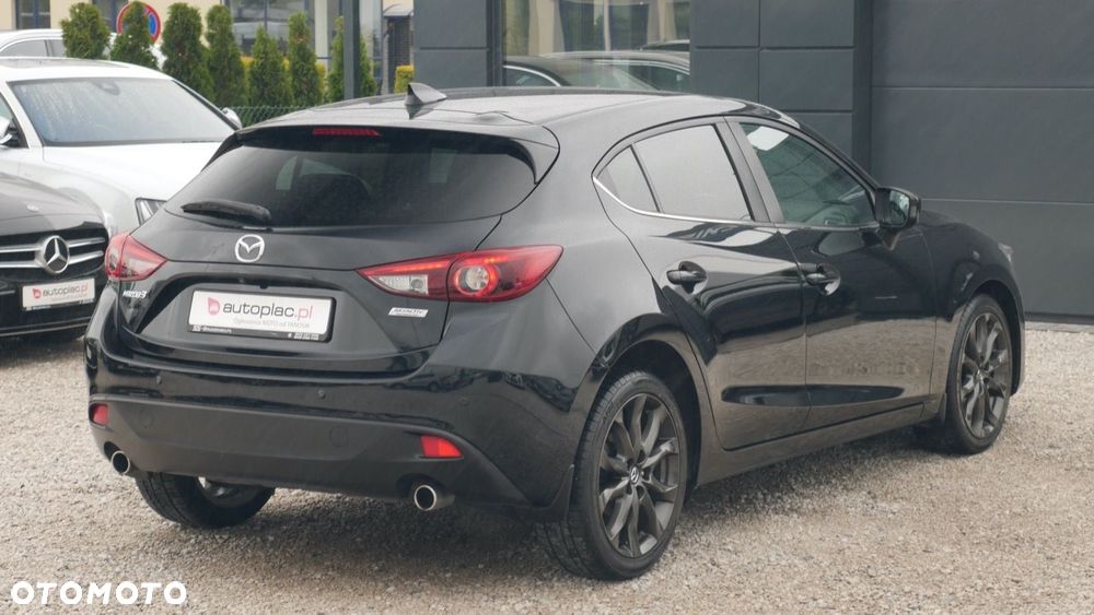 Mazda 3 - 7