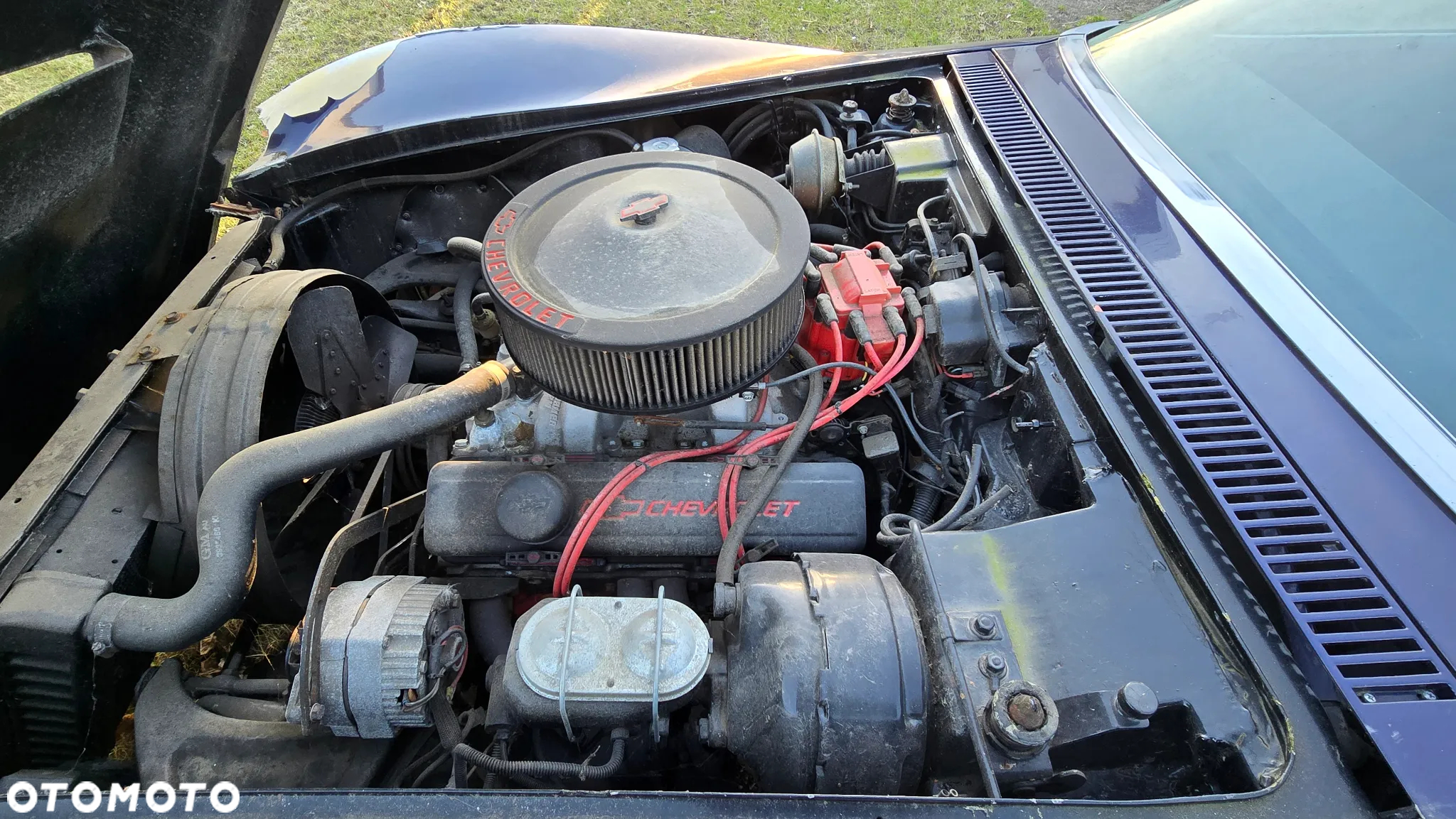 Chevrolet Corvette - 12