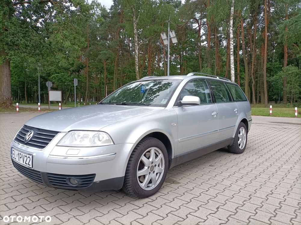 Volkswagen Passat - 2