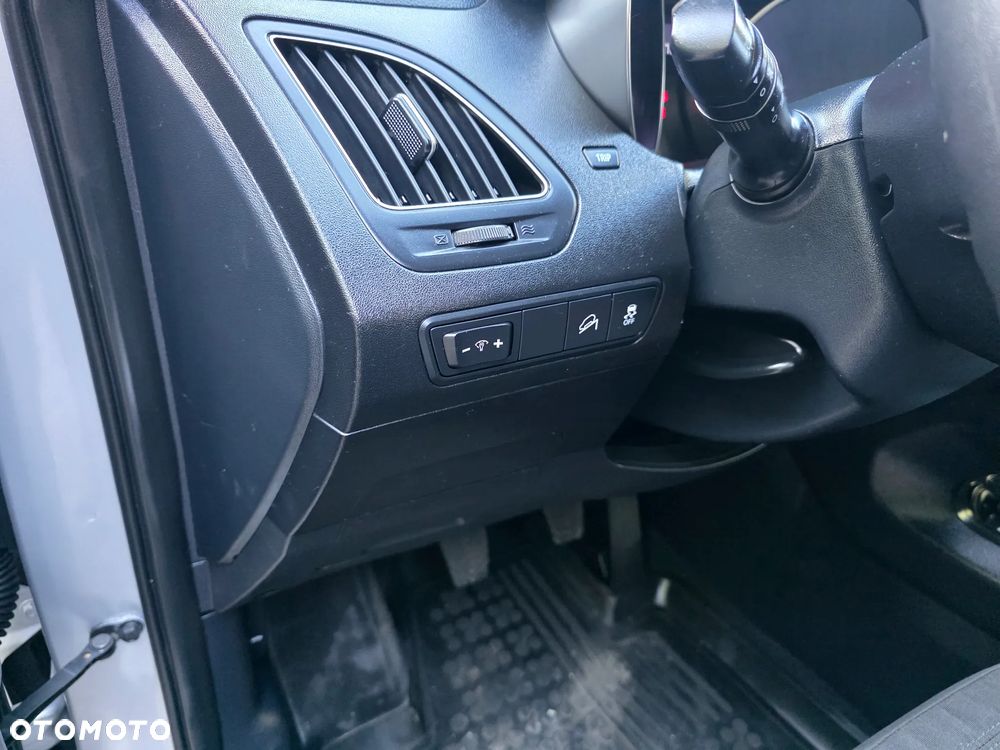 Hyundai ix35 2.0 Classic 2WD - 24