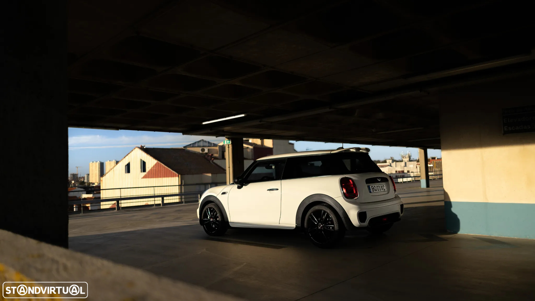 MINI 3 Portas One JCW - 22