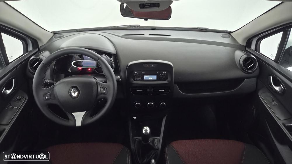 Renault Clio - 7