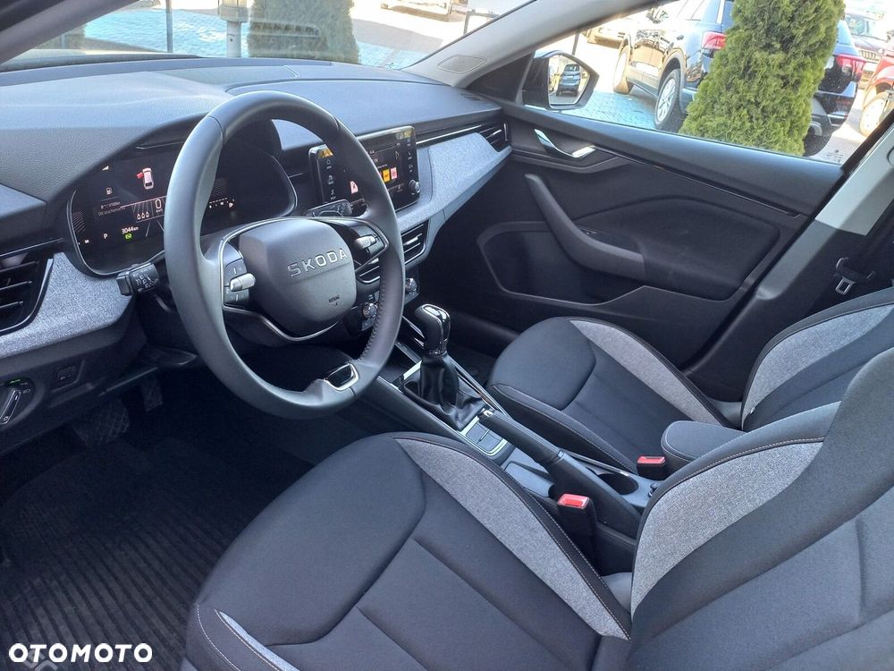 Skoda Scala 1.0 TSI Edition 130 DSG - 10