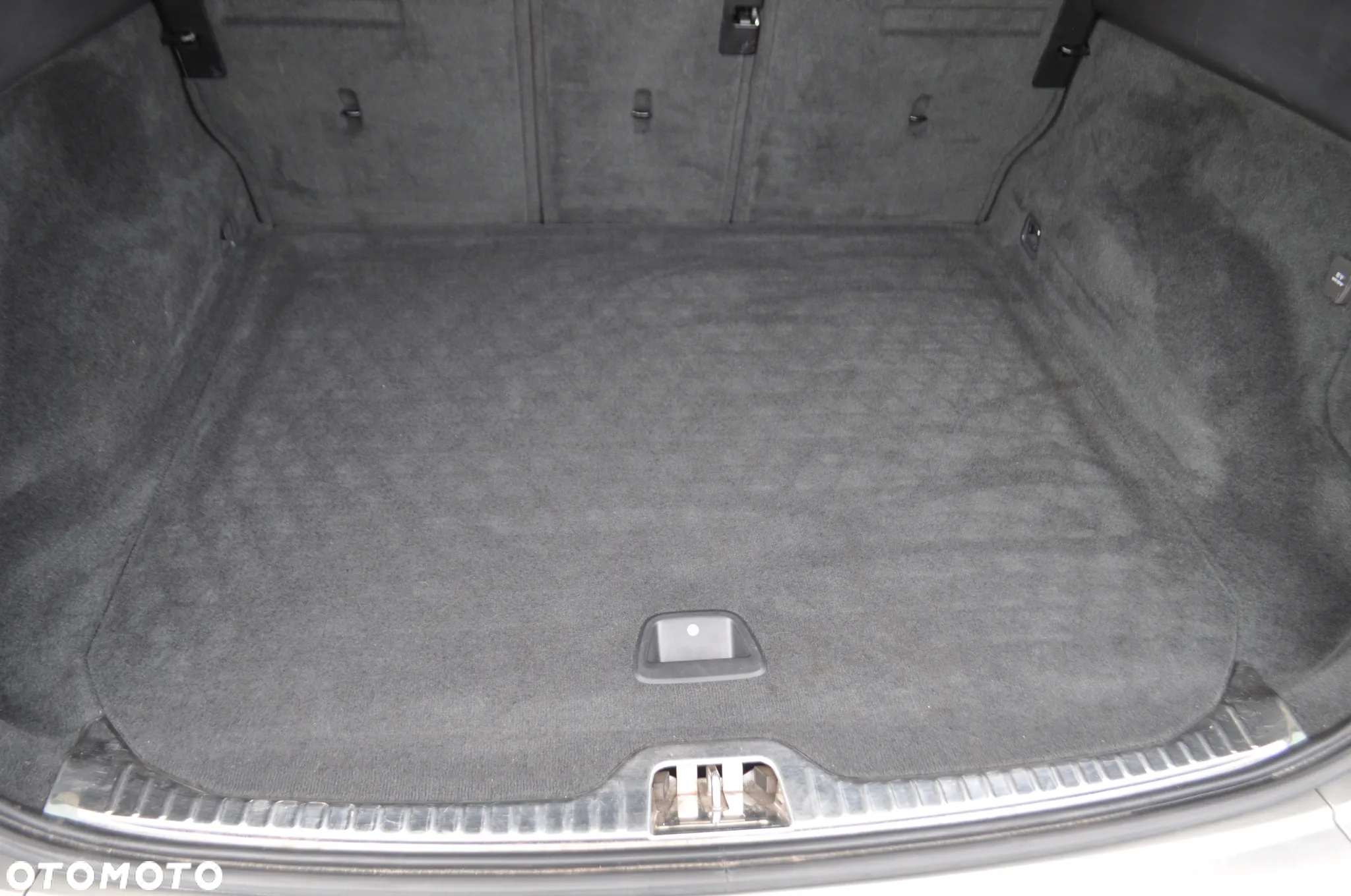 Volvo XC 60 D4 Drive-E Momentum - 27