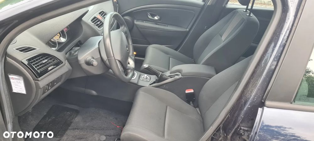 Renault Megane 1.6 16V 110 Authentique - 8