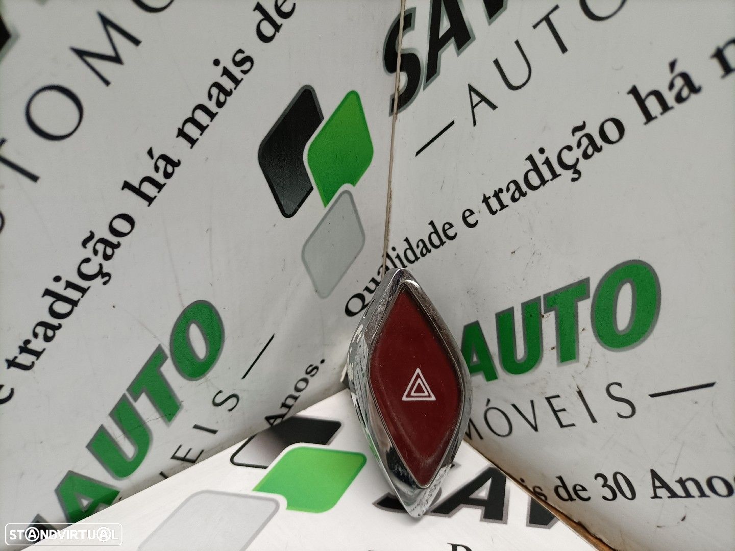 Botão De 4 Piscas Citroën C3 Ii (Sc_) - 1