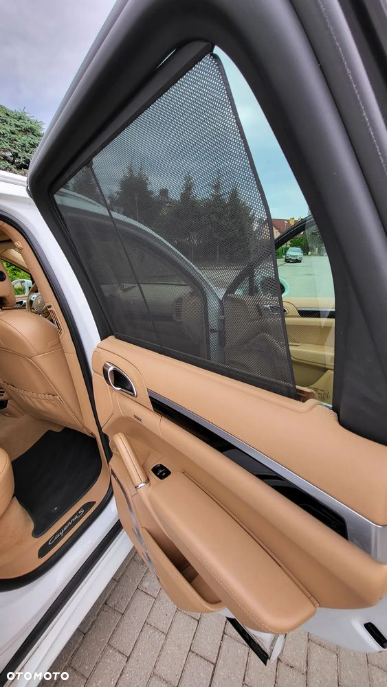 Porsche Cayenne S Diesel - 24