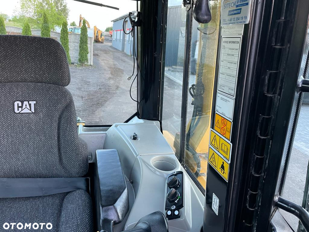 Caterpillar Cat D6N LGP 2d 3D system Trimble lalka - 17