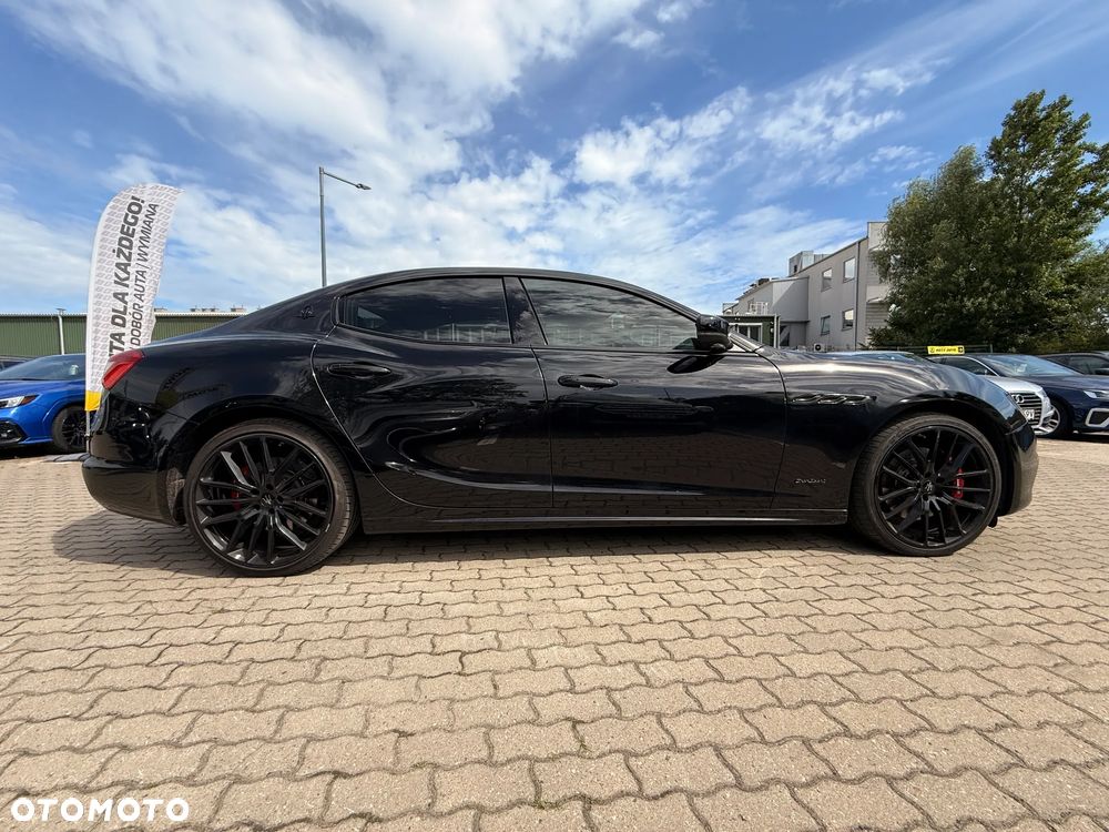 Maserati Ghibli - 10