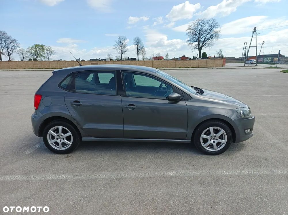 Volkswagen Polo 1.4 16V Comfortline - 6
