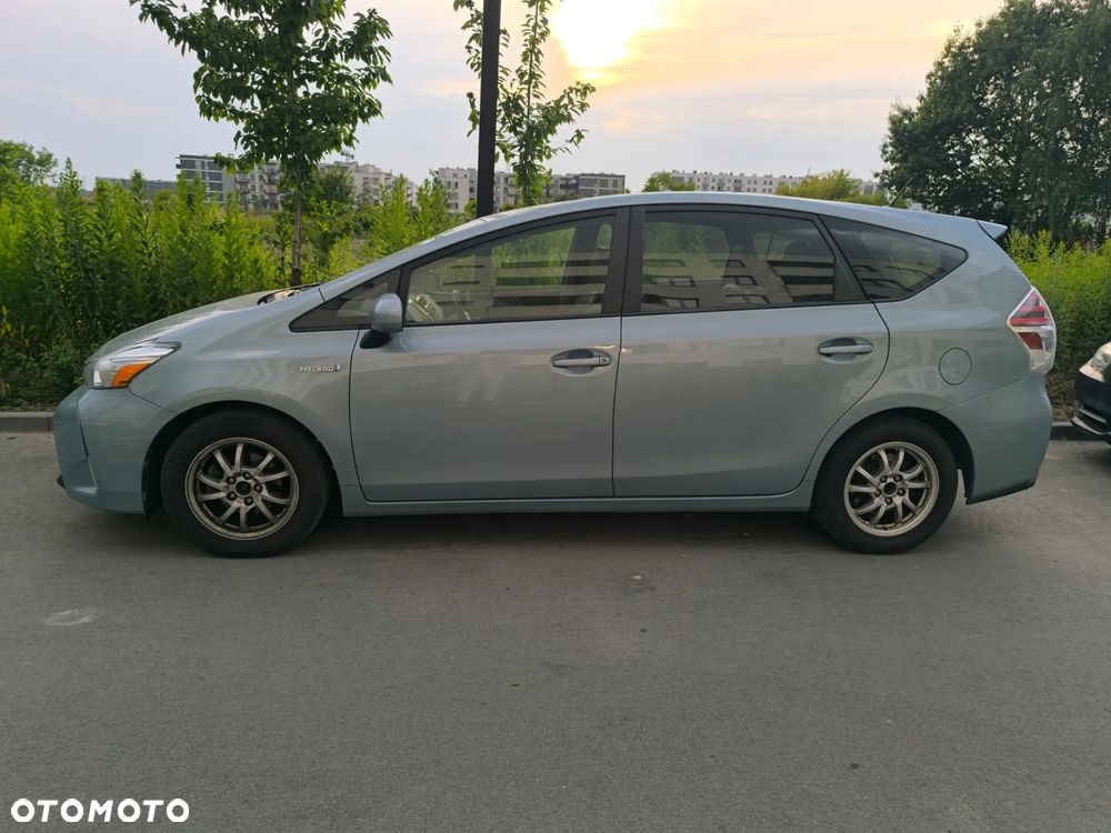 Toyota Prius 1.8 Hybrid Premium - 8