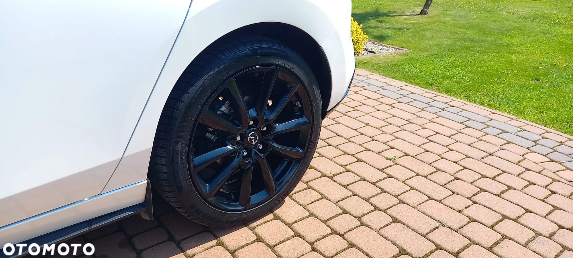 Mazda 3 e-SKYACTIV-G 150 M HYBRID DRIVE EXCLUSIVE-LINE - 20