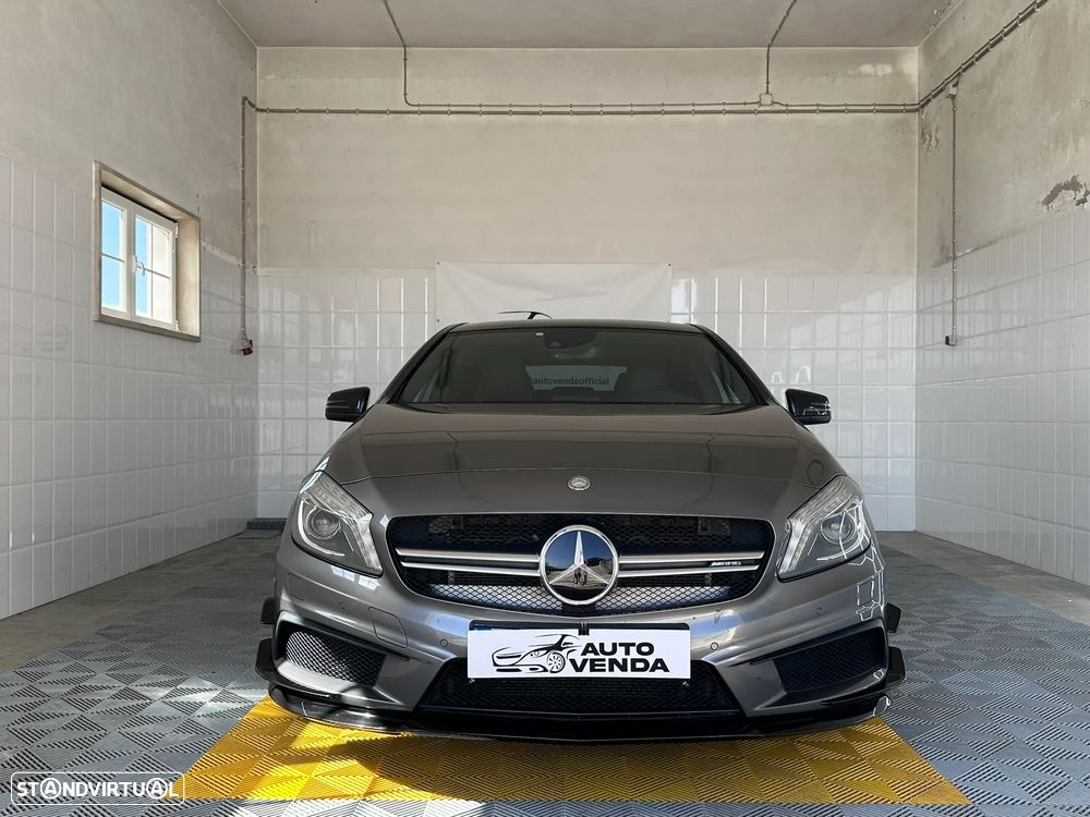Mercedes-Benz A 45 AMG 4Matic Speedshift 7G-DCT - 2