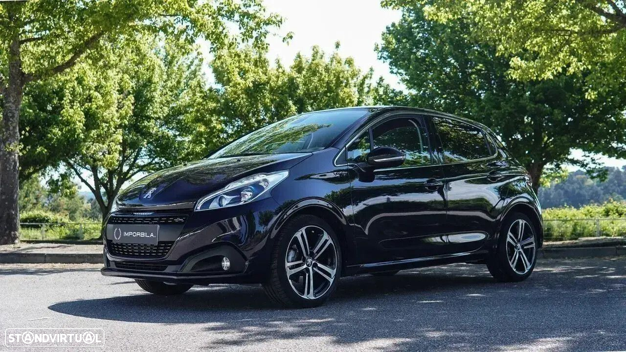 Peugeot 208 1.2 PureTech GT Line - 4