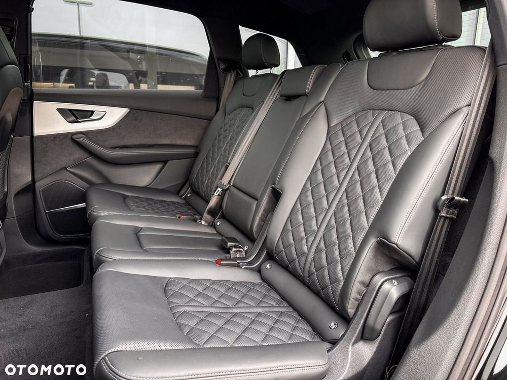 Audi Q7 - 38