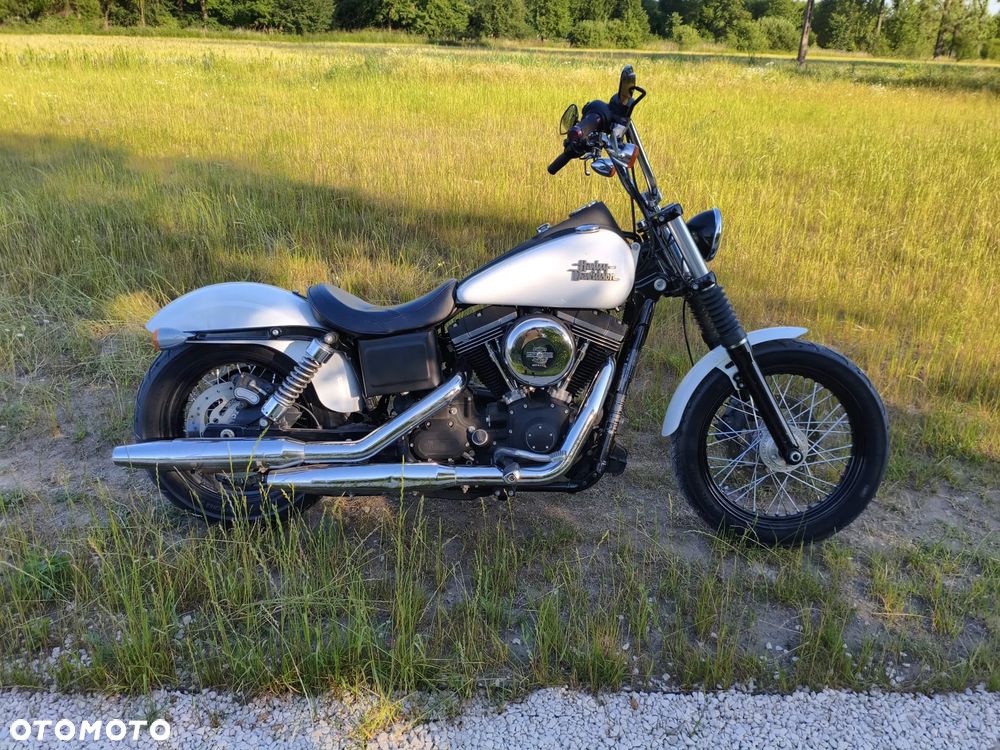 Harley-Davidson Dyna Street Bob - 3