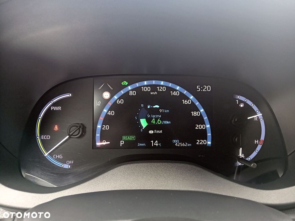 Toyota Yaris Cross - 13