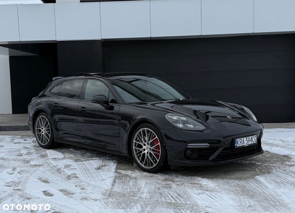 Porsche Panamera Turbo - 16