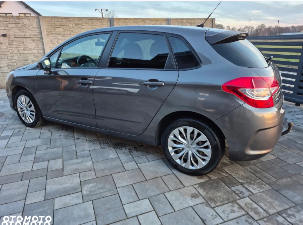 Peugeot 2008 - 10