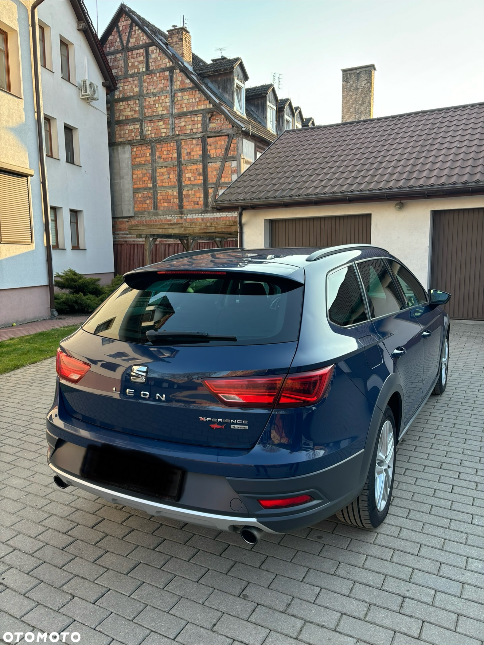 Seat Leon 1.8 TSI X-Perience S&S 4Drive DSG - 3