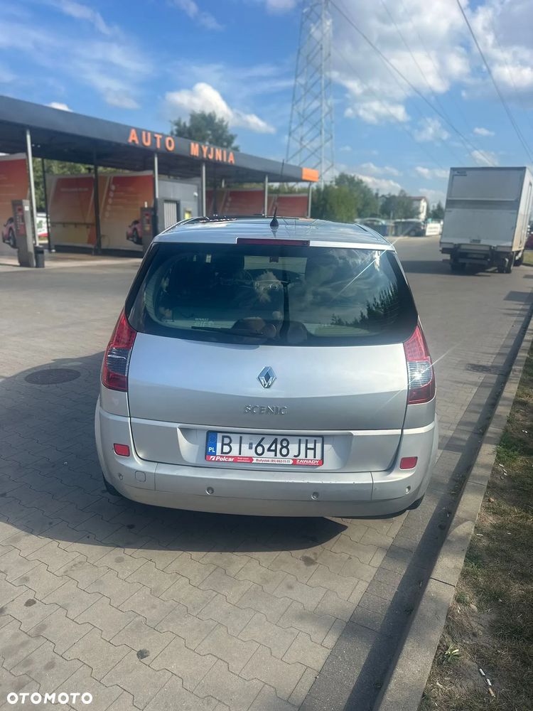 Renault Scenic - 8