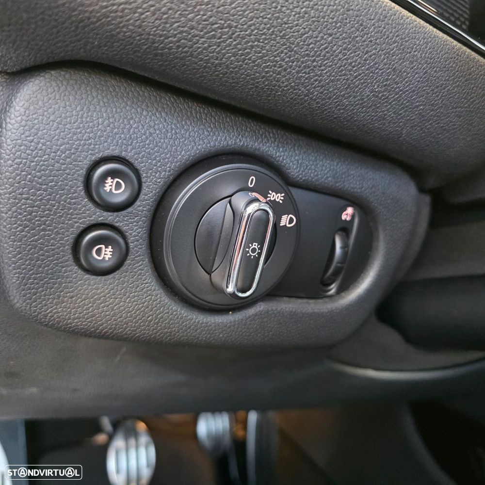 MINI Clubman One D - 19