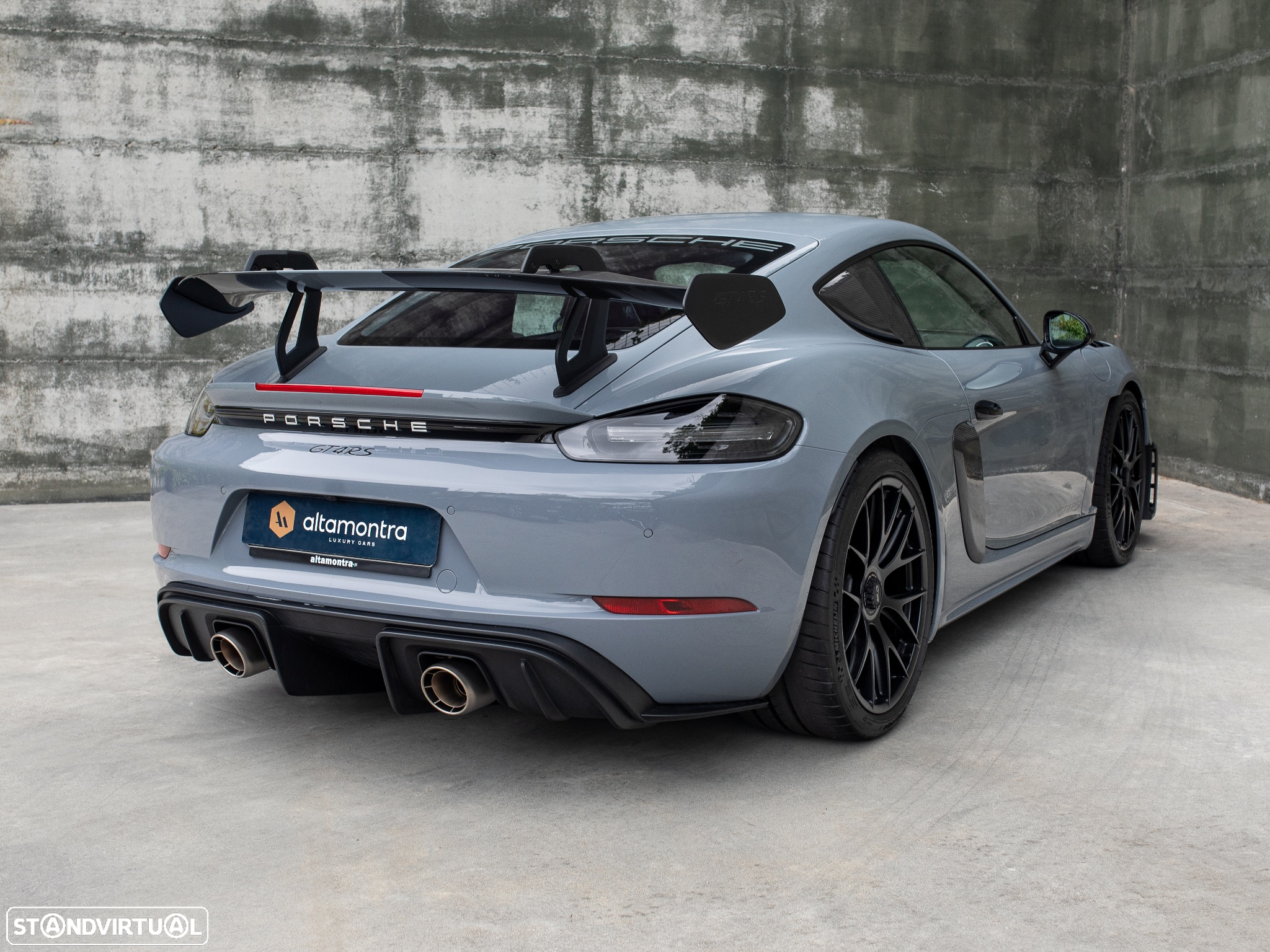 Porsche 718 Cayman GT4 RS - 17