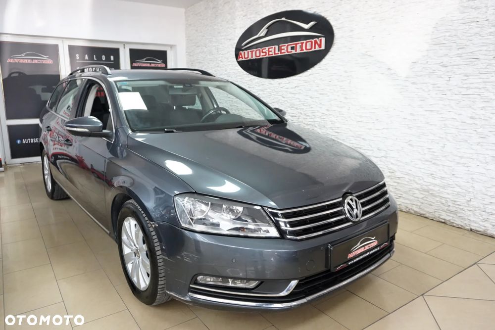 Volkswagen Passat 2.0 TDI Comfortline - 11