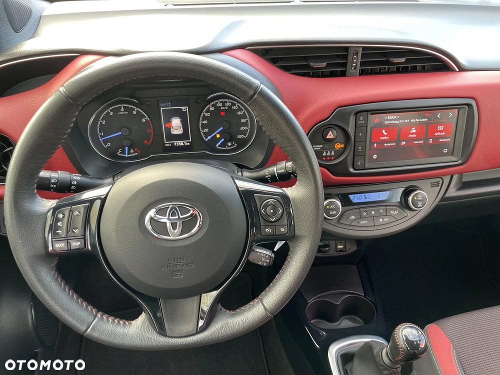 Toyota Yaris 1.5 Selection - 13