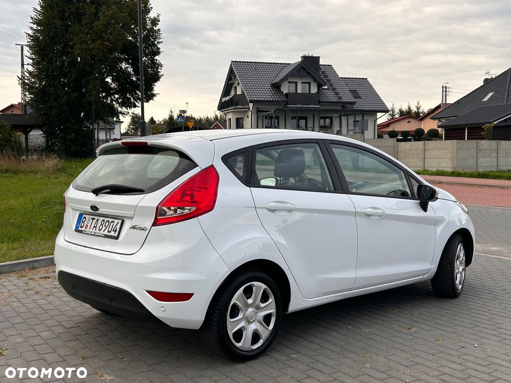 Ford Fiesta 1.25 Champions Edition - 5