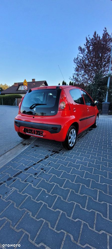 Peugeot 107 1.0 Trendy - 29