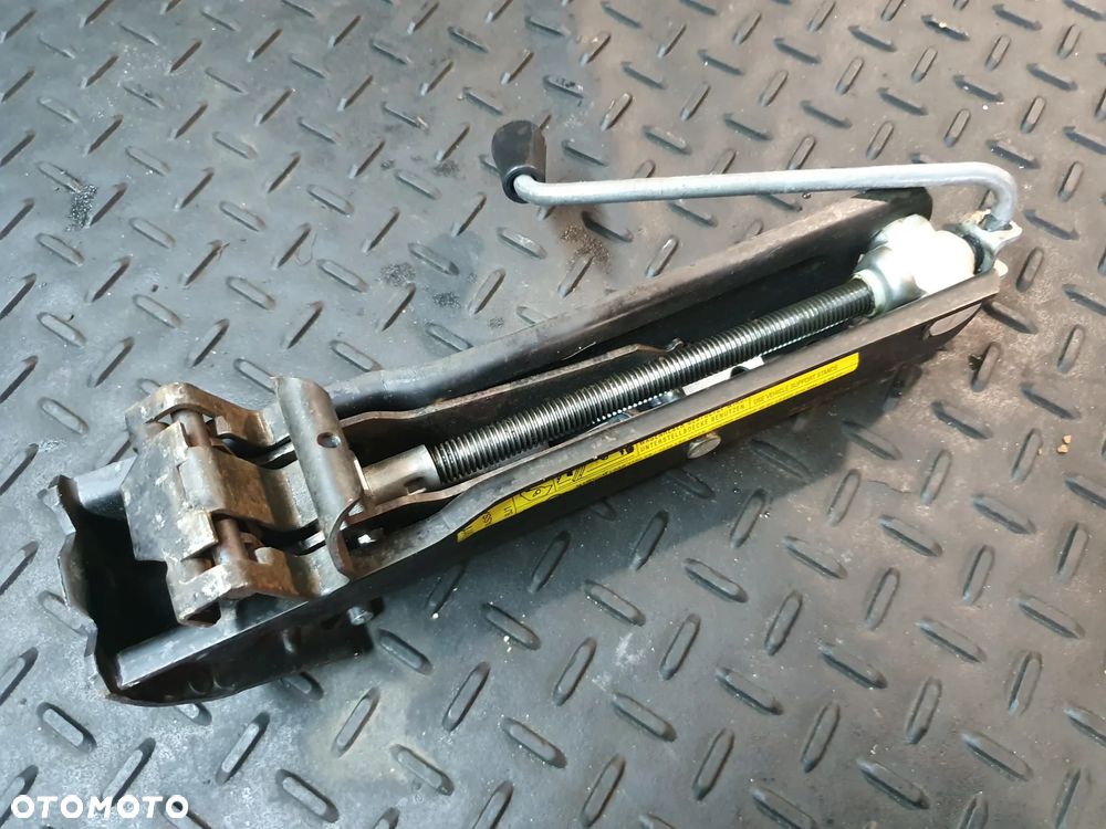 PODNOŚNIK LEWAREK VW PASSAT B6 3C0011031B - 1