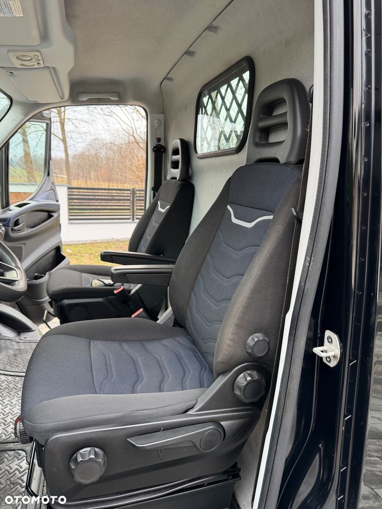 Iveco Daily - 25