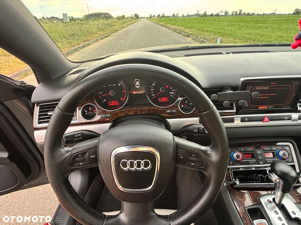 Audi A8 4.2 TDI Quattro - 17