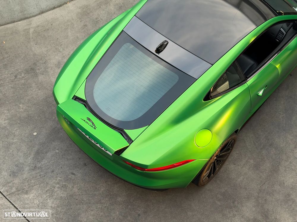 Jaguar F-Type - 8