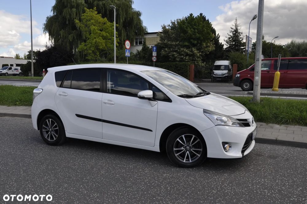 Toyota Verso 1.8 Prestige MS - 15