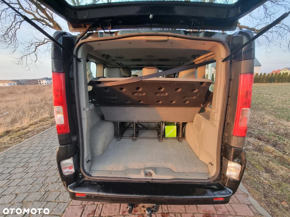 Renault Trafic L1H1 Passenger Lux - 23