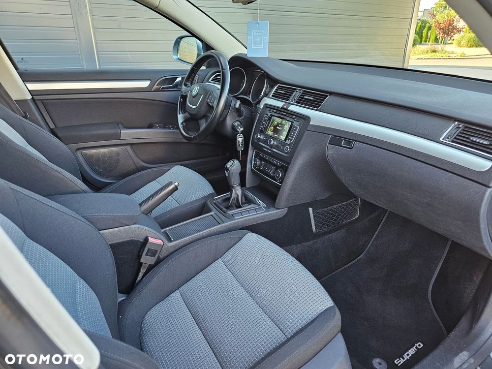 Skoda Superb 2.0 TDI Exclusive - 20