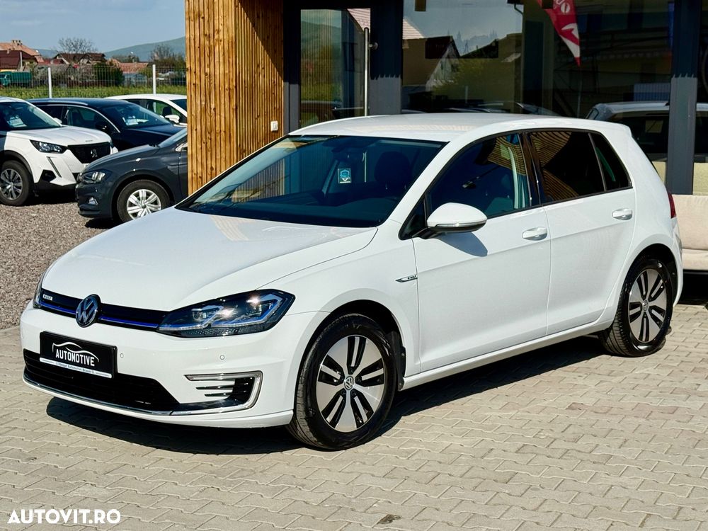 Volkswagen e-Golf - 9