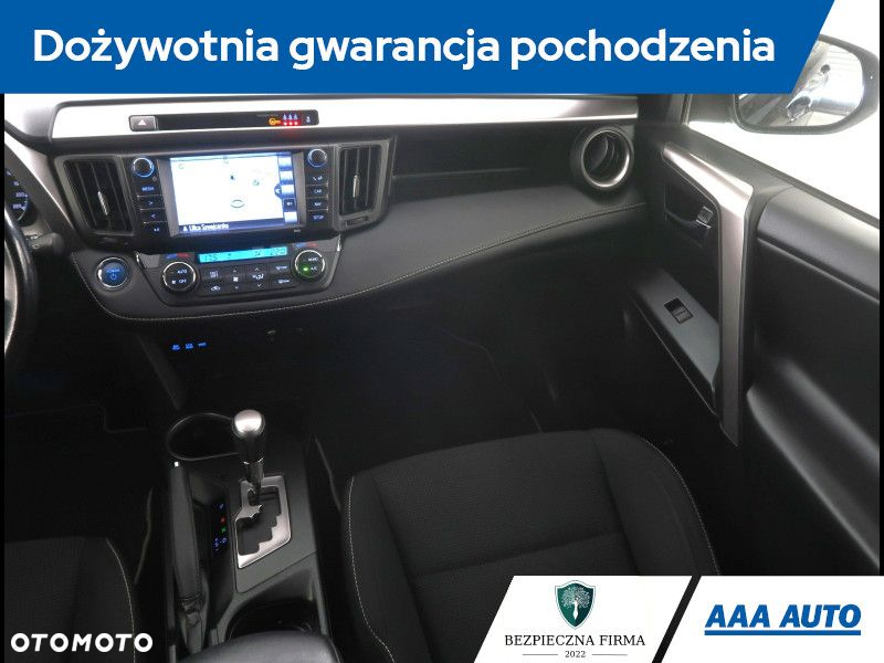 Toyota RAV4 - 9
