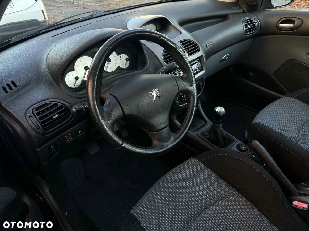 Peugeot 206 - 4