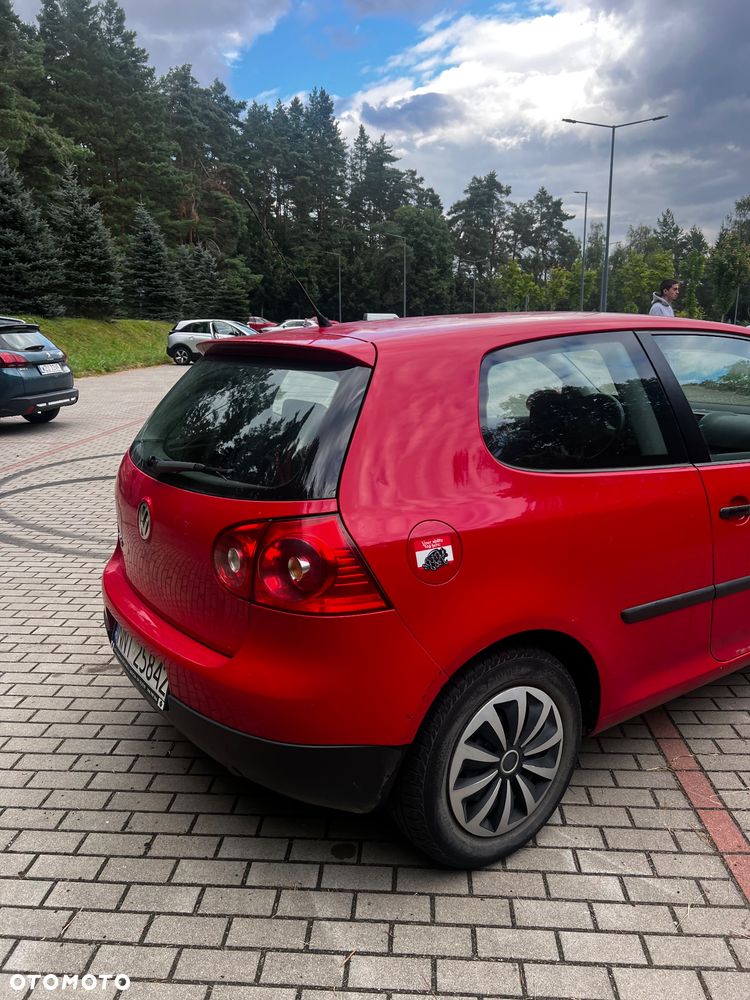 Volkswagen Golf - 6
