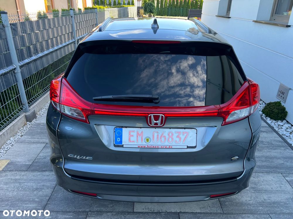 Honda Civic 1.8 i-VTEC Automatik Sport Black Edition - 16