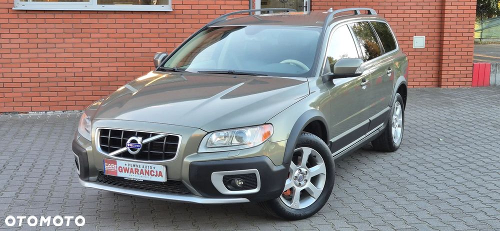 Volvo XC 70 D5 AWD Summum - 1