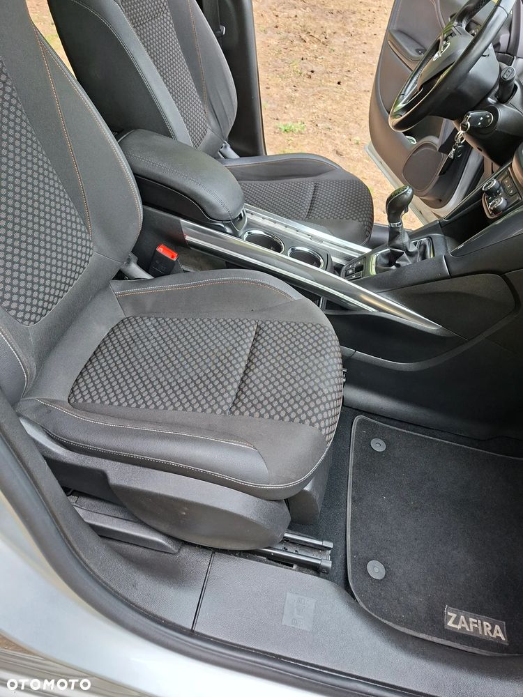 Opel Zafira 1.6 CDTI Plus S&S - 33